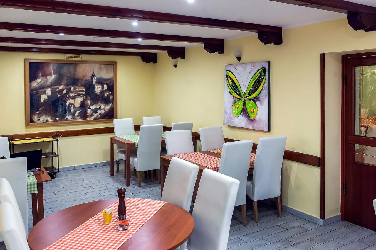 Gostilna Tratnik Hotel Zoll Kültér fotó